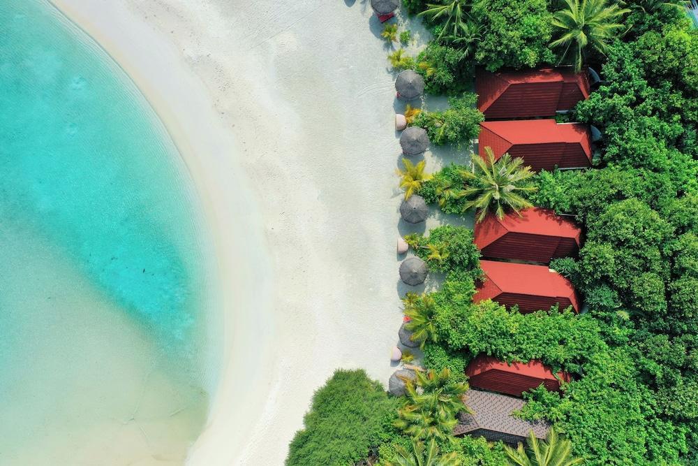 Dhigufaru Island Resort Room Type - Sunrise Beach Villa