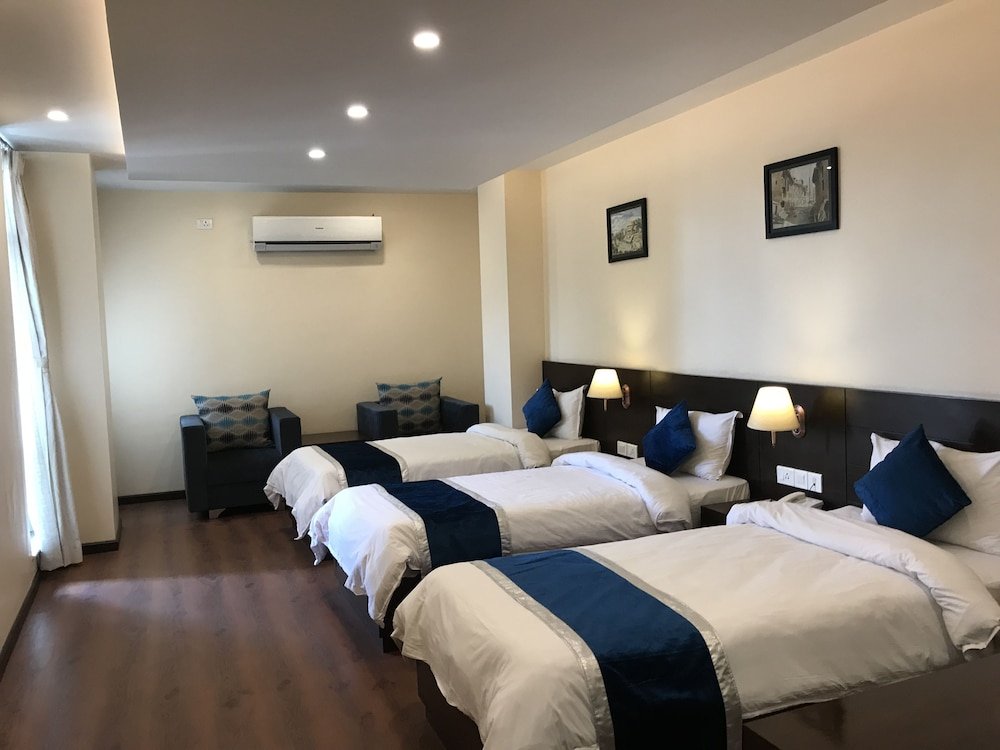 Kaveri Inn Room Type - Triple Room