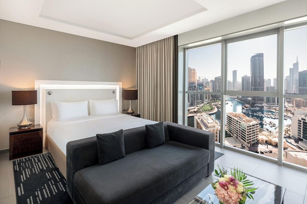 The First Collection Marina, Dubai, a Tribute Portfolio Hotel Room Type - Club King Room with Lounge Access