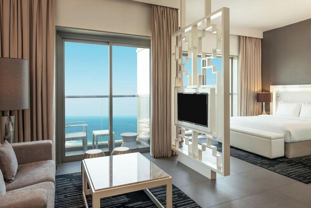 The First Collection Marina, Dubai, a Tribute Portfolio Hotel Room Type - Grand Studio Suite with Soluna Access