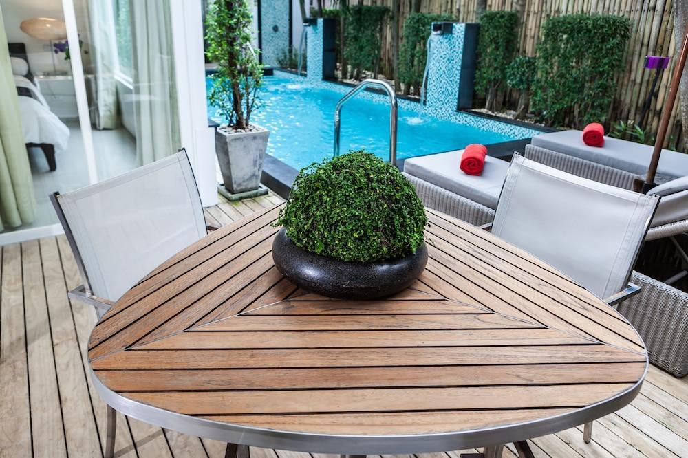 BYD Lofts Boutique Hotel & Serviced Apartment Room Type - Deluxe Room, 1 Bedroom, Poolside