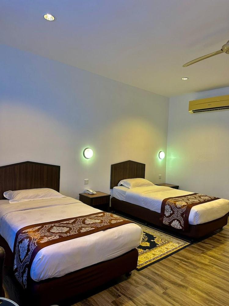 De Baron Resort Room Type - Superior Room De Baron Resort Room Type - Superior Room