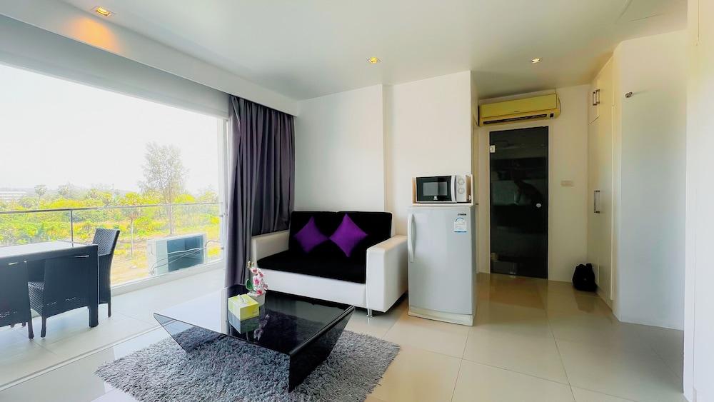 Grand Sunset Hotel Phuket Room Type - Two Bedroom Suite Grand Sunset Hotel Phuket Room Type - Two Bedroom Suite