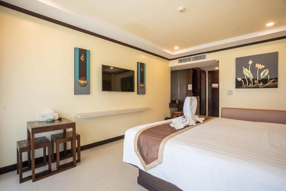 Baan Sailom Resort Room Type - Superior Double or Twin Room