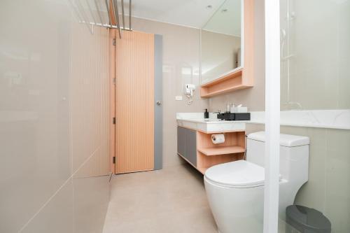 The One Cozy Vacation Residence Room Type - Double Room with Pool View
