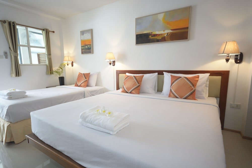 iRest Ao Nang Seafront Room Type - Family Room