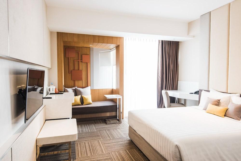 TwoThree - A Homely Hotel Room Type - Superior Room, 1 Queen Bed