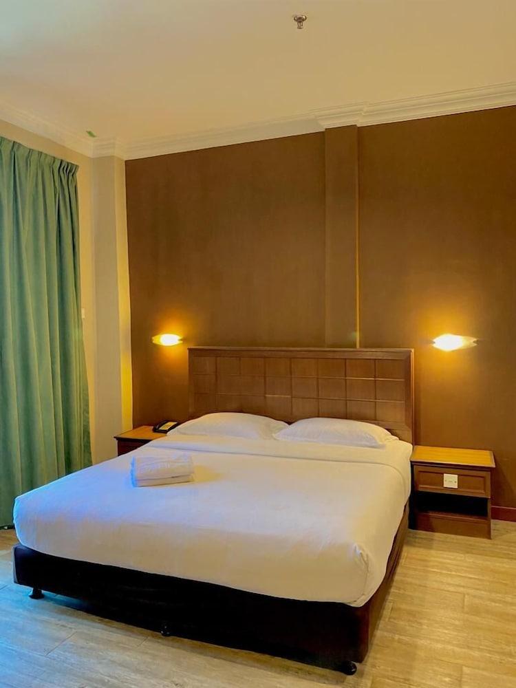 Best Star Resort Room Type - Deluxe Seaview Room