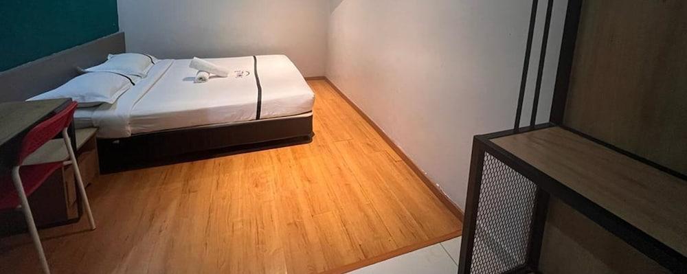 Smile Hotel Wangsa Maju Room Type - Double