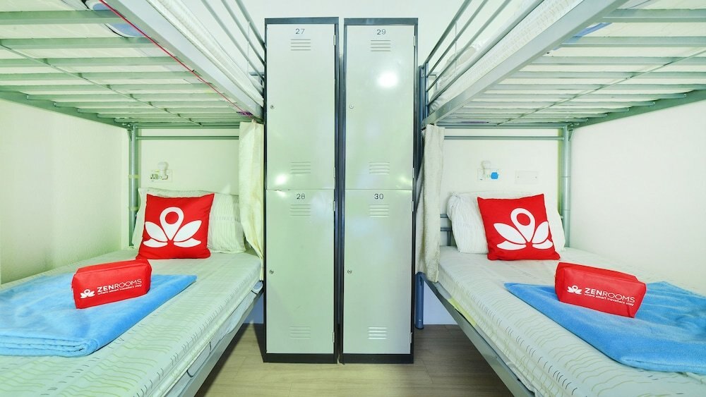 River City Inn Room Type - Bed in 9-Bed Mixed Dormitory Room