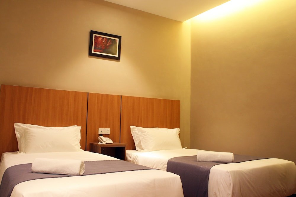 Ahyu Hotel Room Type - Superior Twin Room, 2 Twin Beds, No Windows