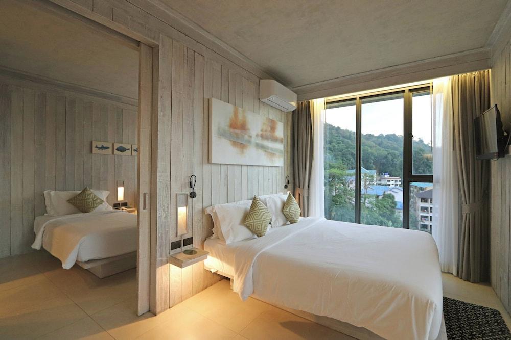 Dinso Resort & Villas Phuket, Vignette Collection by IHG Room Type - 2 Bedroom Corner Suite