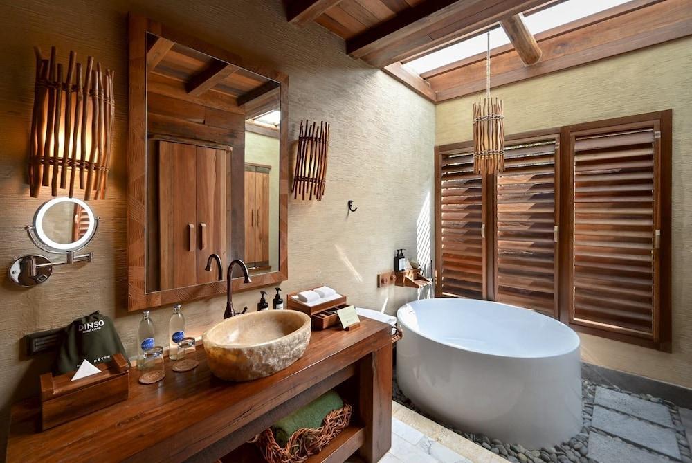 Dinso Resort & Villas Phuket, Vignette Collection by IHG Room Type - D Jungle 1 Bedroom Sea View Pool Villa