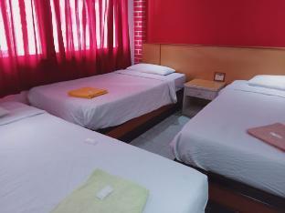 OYO 1146 Paris In Bangkok Room Type - Triple Room