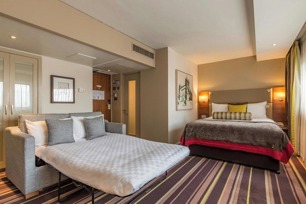 The Tower Hotel, by Thistle Room Type - Family Room