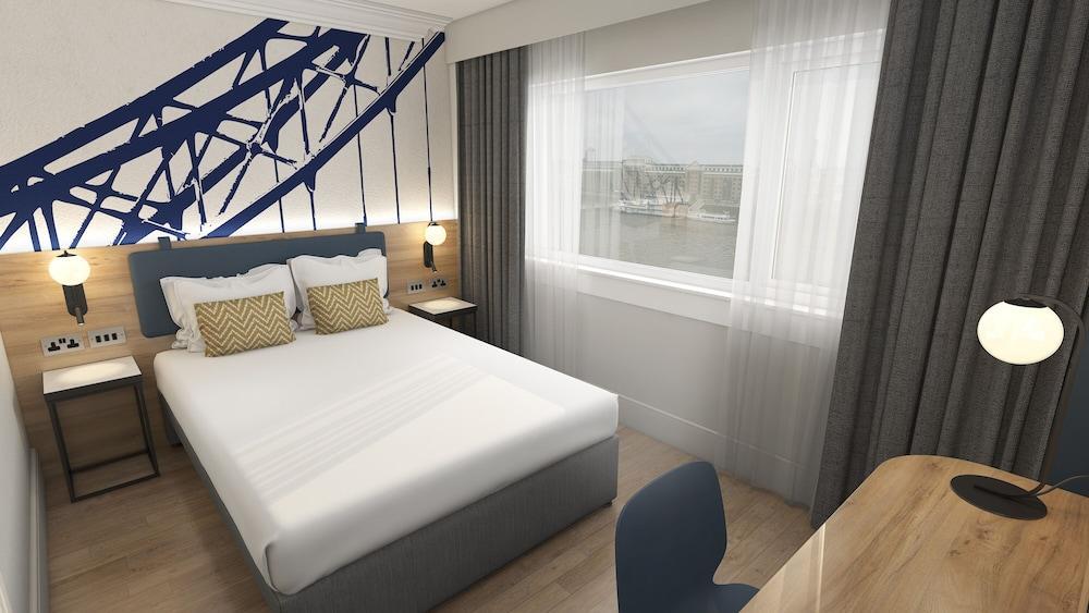The Tower Hotel, by Thistle Room Type - Superior Double Room