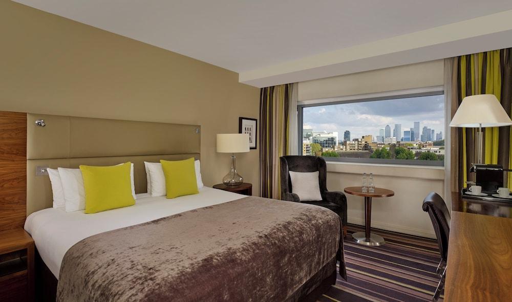 The Tower Hotel, by Thistle Room Type - Deluxe Double Room
