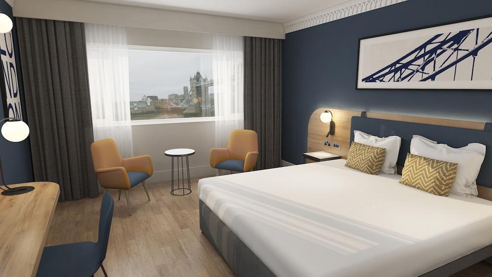 The Tower Hotel, by Thistle Room Type - Executive King Room, with Bridge View