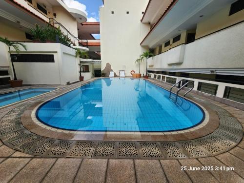 Alocassia Serviced Apartments - Tap to explore photos