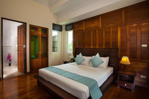 Pattra Vill Resort - Tap to explore photos