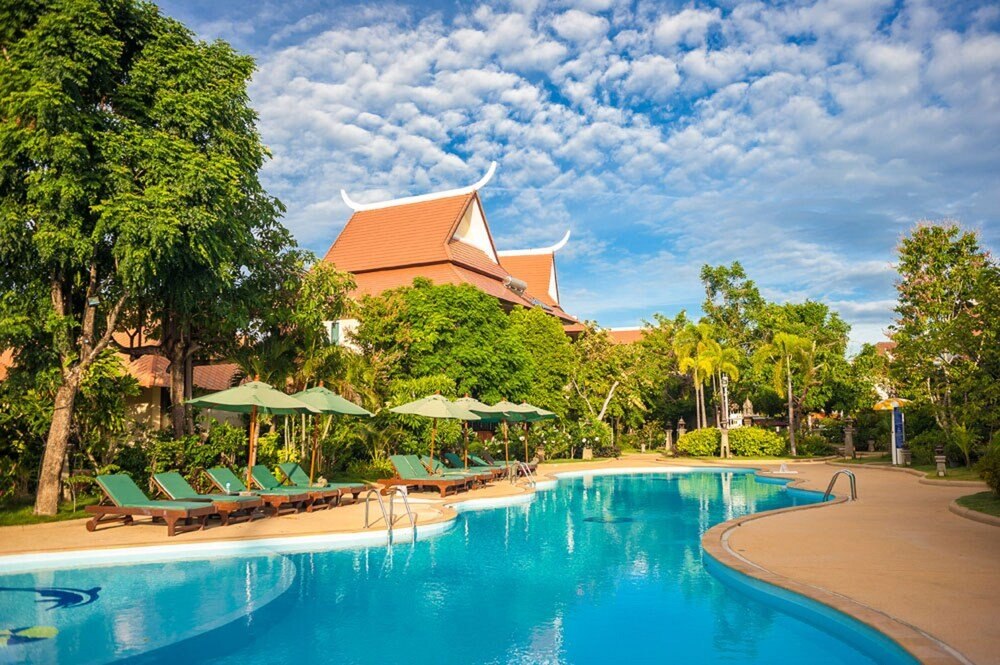 Pattra Vill Resort - Tap to explore photos