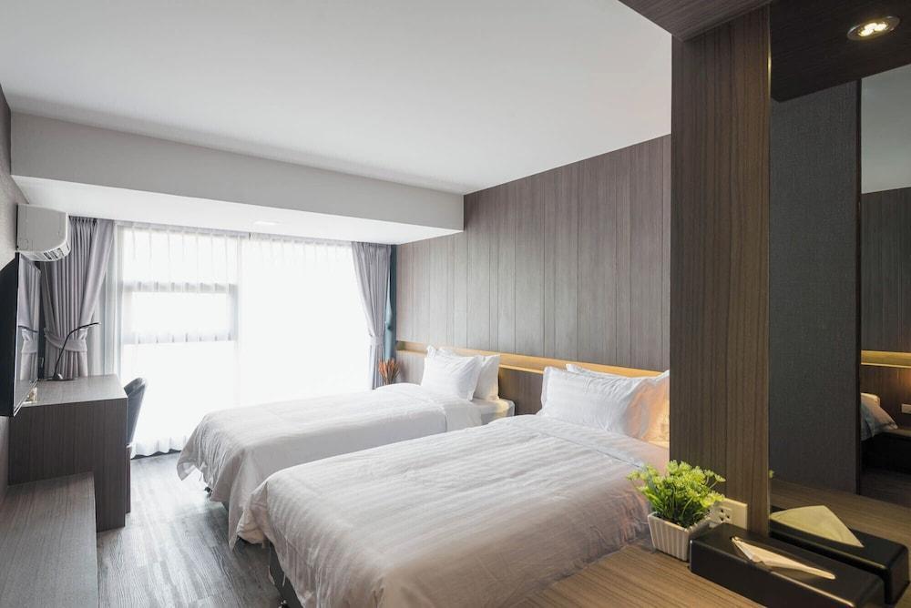 Fyn Hotel Room Type - Deluxe Room, 2 Twin Beds