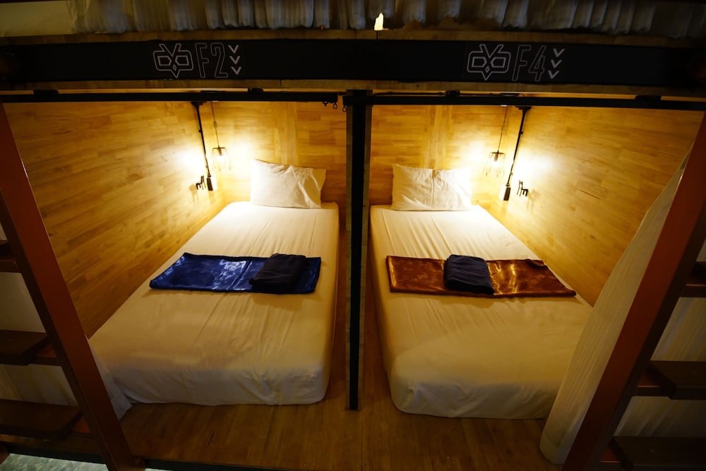 Sleep Owl Hostel Room Type - Capsule in Female Dorm