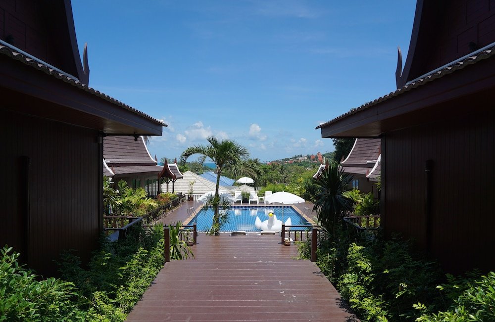 Kaya Mani Thai Villa Resort Samui - Tap to explore photos