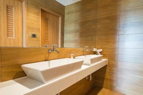 T Hostel at Victory Monument Room Type - Standard Double Room with Shared Bathroom