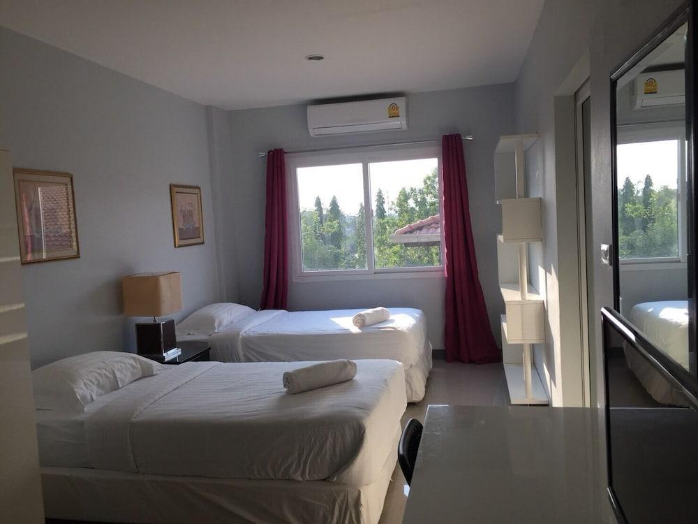 I-Beyond Residence Room Type - Twin Bed