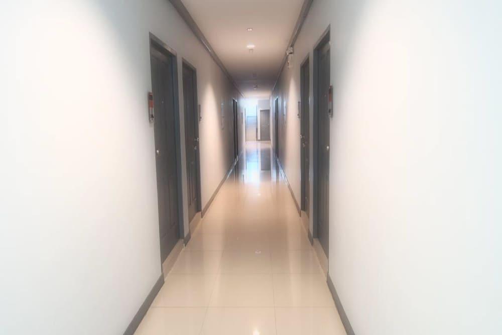 I-Beyond Residence - Tap to explore photos