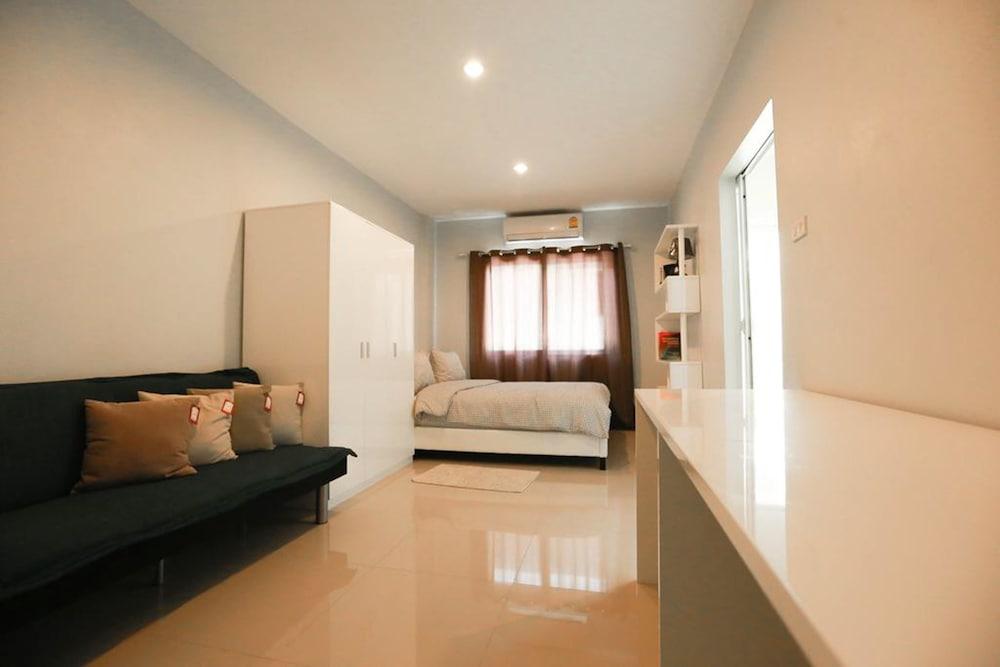 I-Beyond Residence Room Type - Studio, Balcony