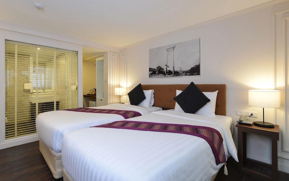SIAM CHAMPS-ELYSEESI UNIQUE HOTEL, BANGKOK Room Type - Superior Twin