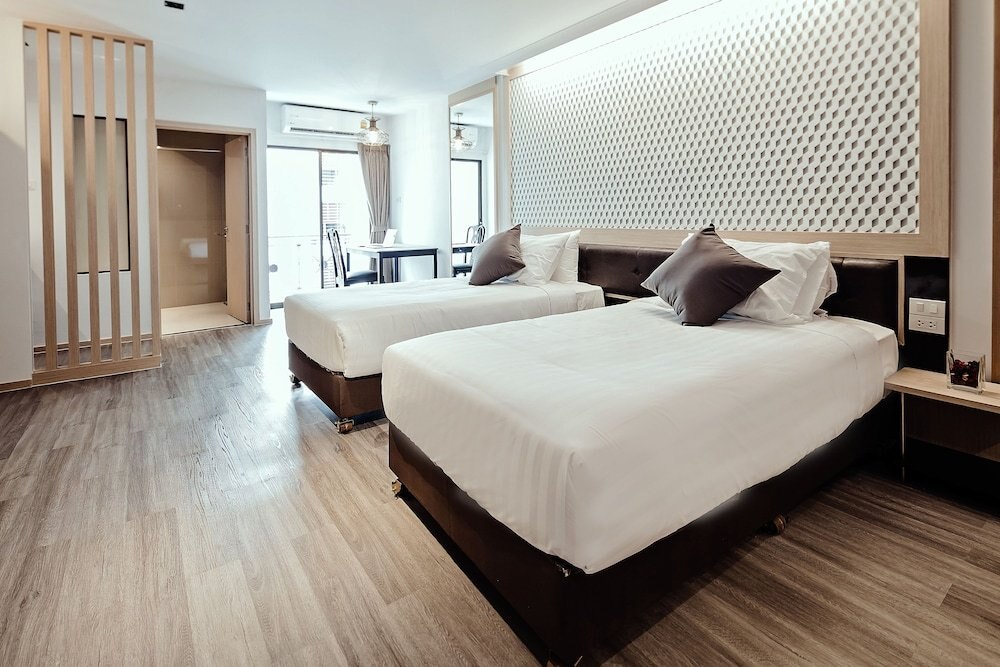 Three Sukhumvit Hotel Room Type - Junior Suite Twin Room