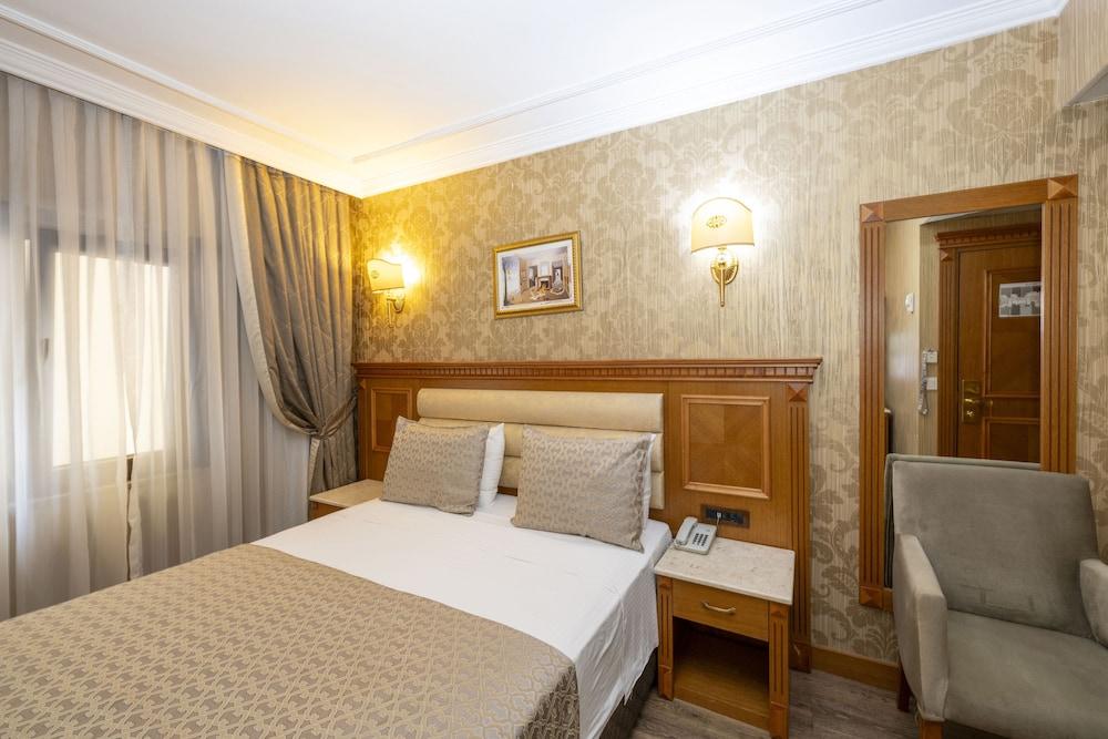 Dalan Hotel Room Type - Standard Double or Twin Room Dalan Hotel Room Type - Standard Double or Twin Room