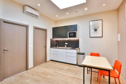 Blue Nights Apartments - Sébastopol