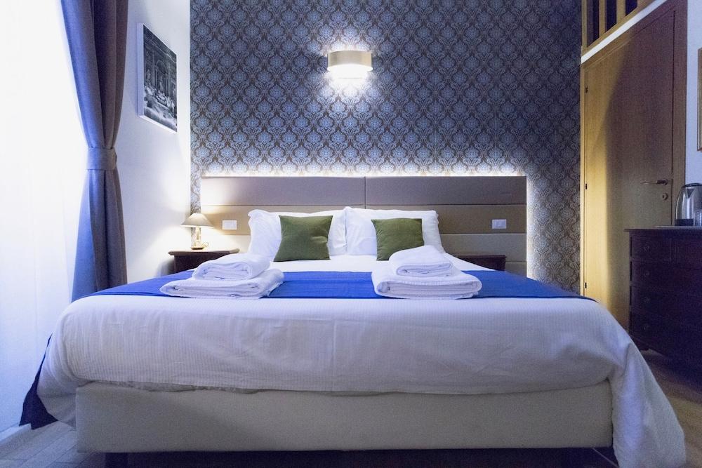 Navona Residenza de Charme Room Type - Deluxe Double Room