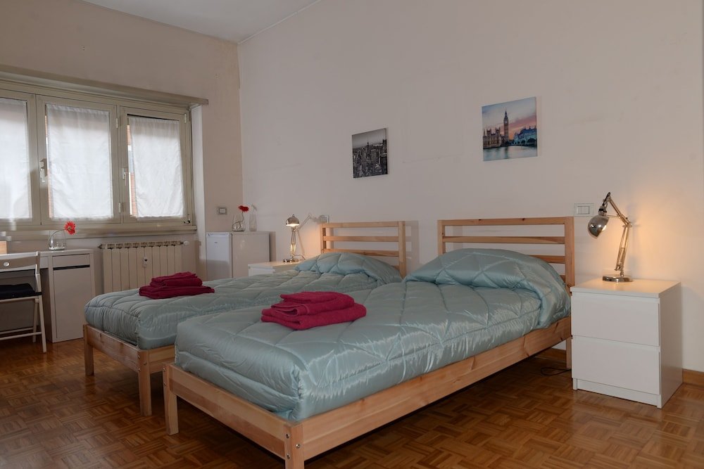 Emilio's Home Room Type - Executive Double or Twin Room, Shared Bathroom