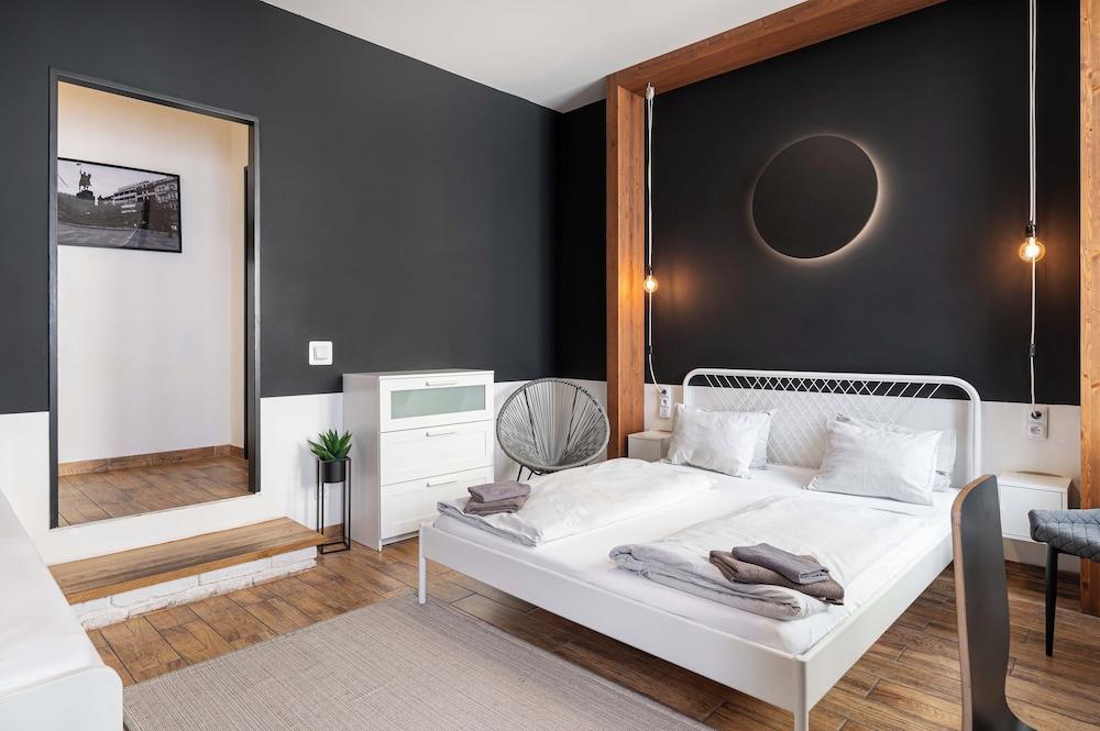 Bohem Prague Hotel Room Type - Standard Triple Room, 1 Bedroom