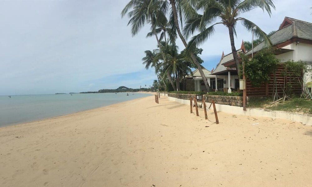 Baan Promjan - Tap to explore photos