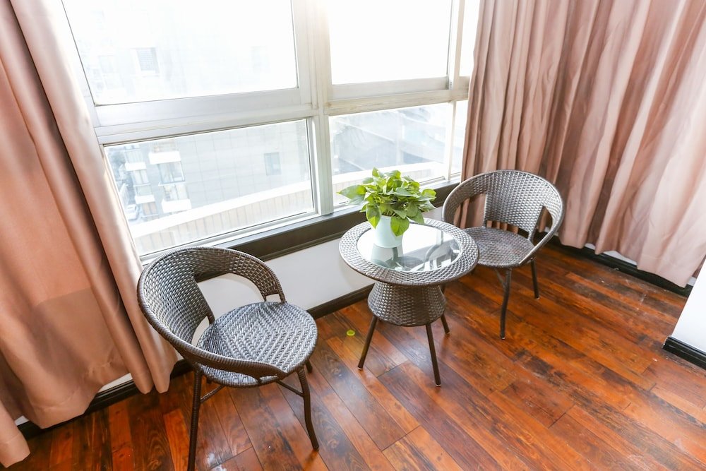 GoNative Downtown Apartment Tianzifang - Tap to explore photos