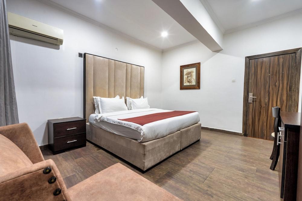 The GuestHouse Room Type - Deluxe Single Room