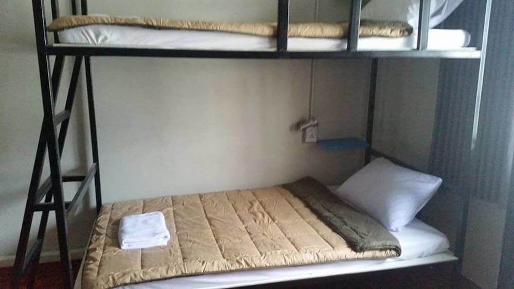 Jellybean Krabi Inn - Hostel