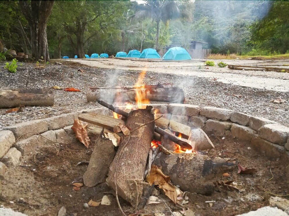 Tropical Eco Camping - Tap to explore photos
