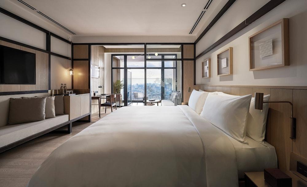 Alila Bangsar Room Type - DELUXE BALCONY