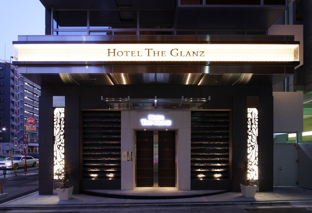 Hotel The Glanz - Tap to explore photos
