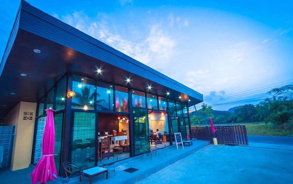 Krabi Good Luck Resort - Tap to explore photos