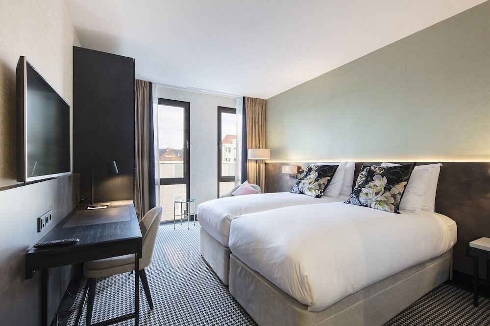 Monet Garden Hotel Amsterdam Room Type - Twin Room, Canal View