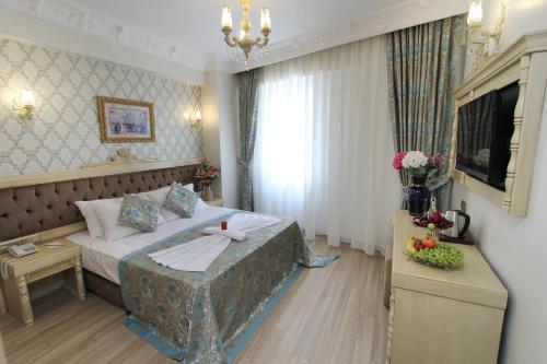 Apple Tree Hotel Room Type - Double or Twin Room
