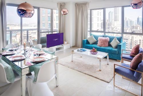 Dream Inn Apartments - Burj Residences Burj Khalifa View - Tap to explore photos